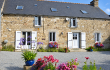 Brittany, Ploeuc Sue Lie - Charming Stone Property with Attached "Tiny House"